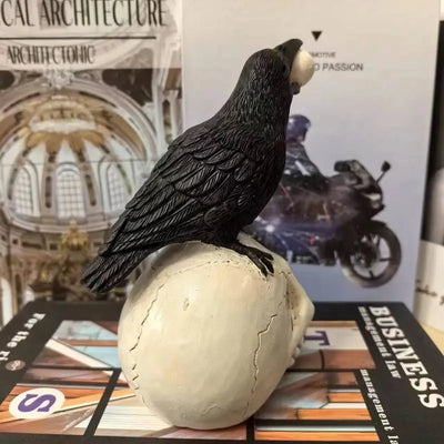 OmenEye™ - Raven Skull Decor