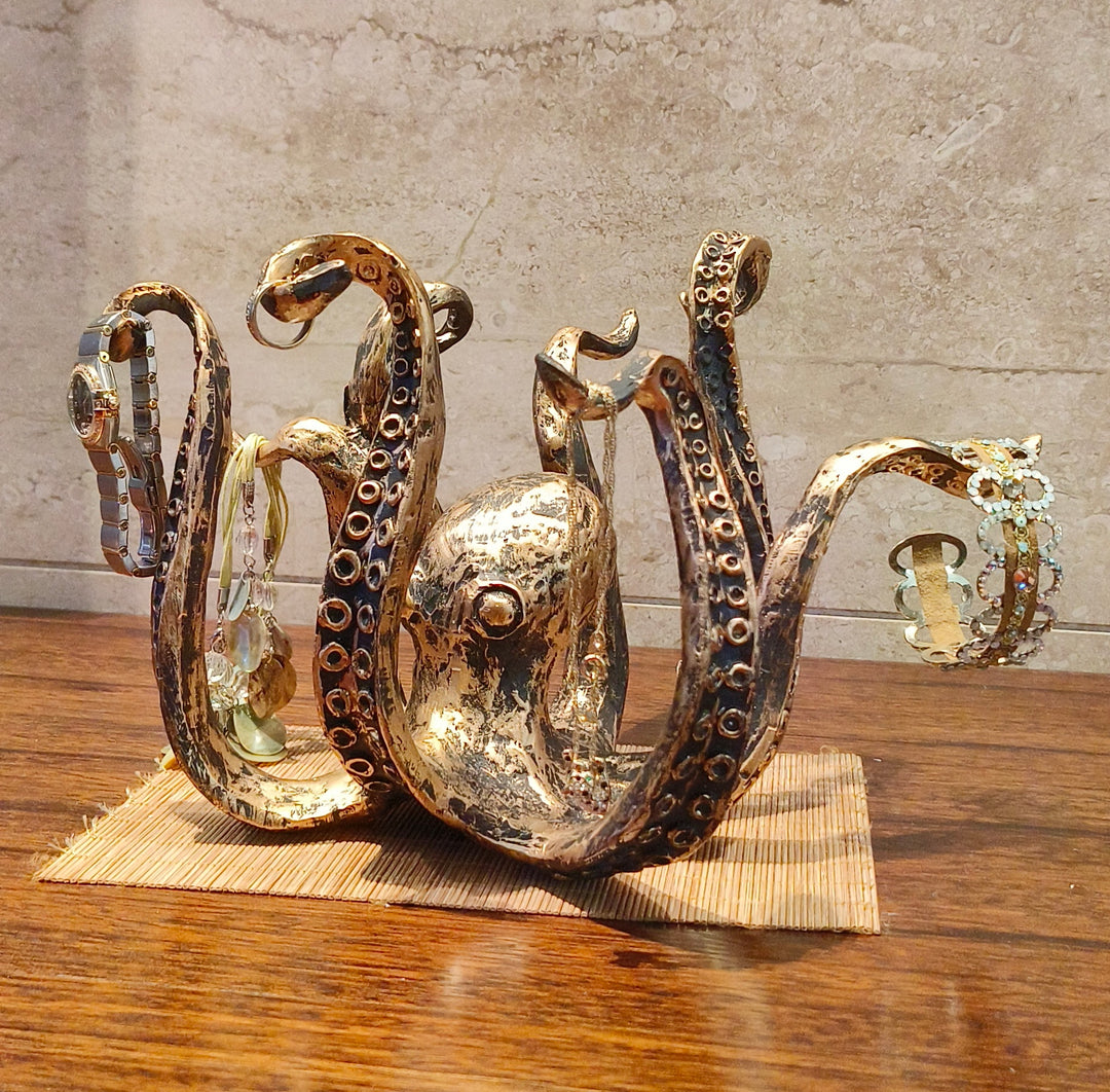 kraken2_1080x.jpg?v=1717939128