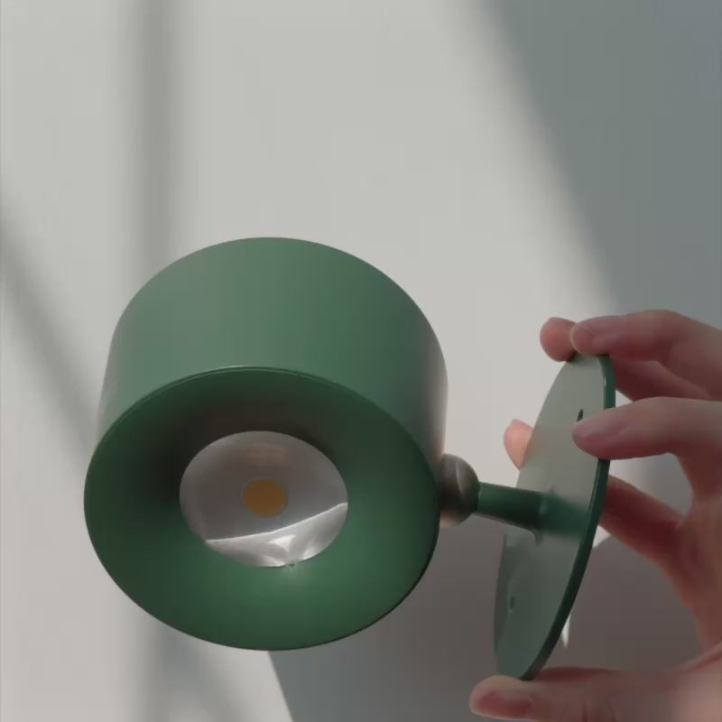 Lysa™ – 360° Magnetic Wall Light