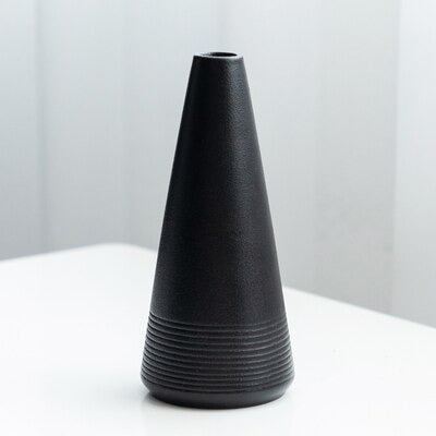 Black as Night Textured Ceramic Vases Ephi | Lily & Eden