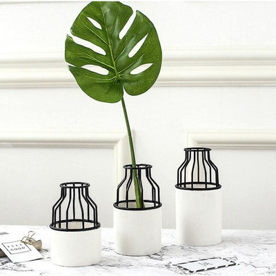 Iron and Ceramic Vase with Grated Design - Lily & Eden