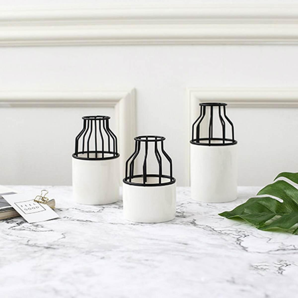 Iron and Ceramic Vase with Grated Design - Lily & Eden