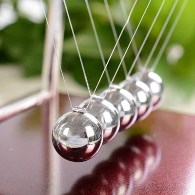 Compact Newton's Cradle Desktop Toy - Lily & Eden