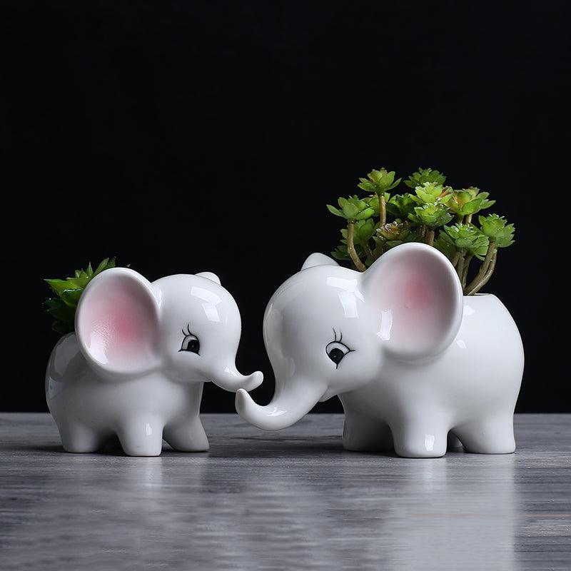 Ceramic Elephant Plant Pot - Lily & Eden