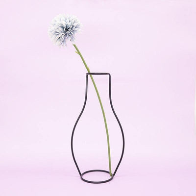Minimal Iron Line Vase Holder F | Lily & Eden