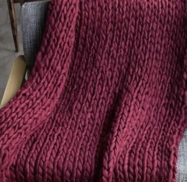 Cozy Chunky Knit Throw Blanket - Lily & Eden