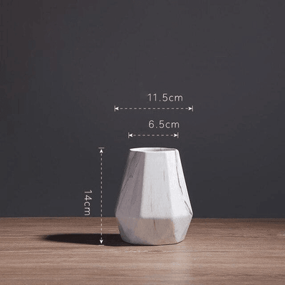 Geometric Marble Vases Small Vase | Lily & Eden