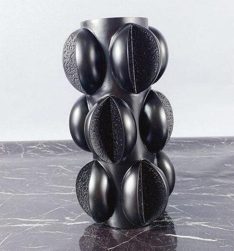 Abby Artistic Flower Vases - Lily & Eden