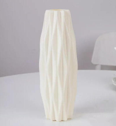 Angular Slim Floral Vase - Lily & Eden