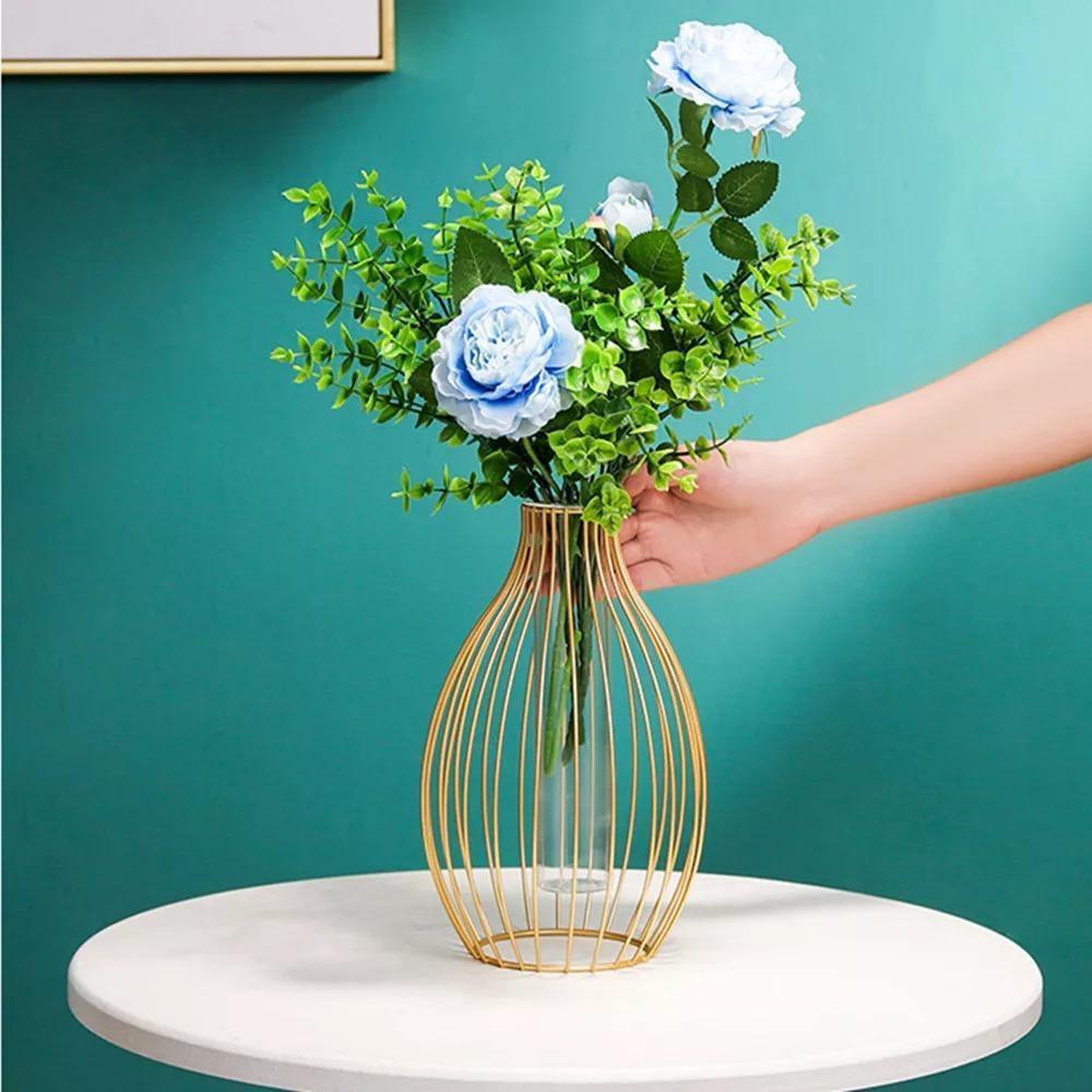 Iron Geometric Flower Vase with Glass Tube - Lily & Eden