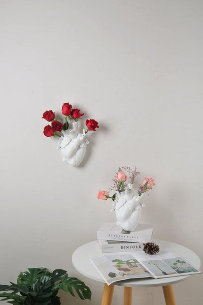 Heart-Shaped Ceramic Vase - Lily & Eden