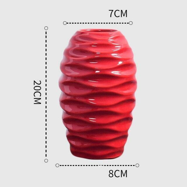 Attractive Curved Red Vases - Lily & Eden