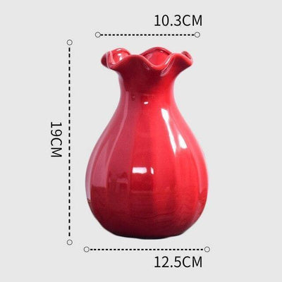 Attractive Curved Red Vases - Lily & Eden