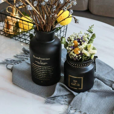 Black Midnight Vase - Lily & Eden