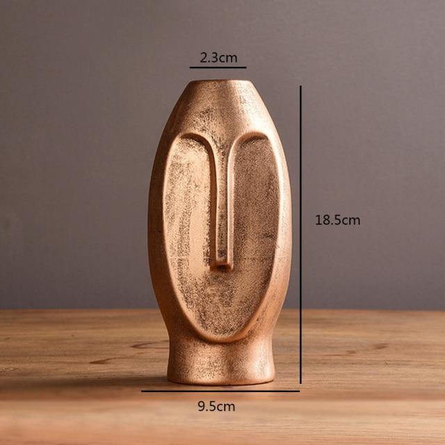 Abstract Long Face Ceramic Vase Peru / Rounded | Lily & Eden