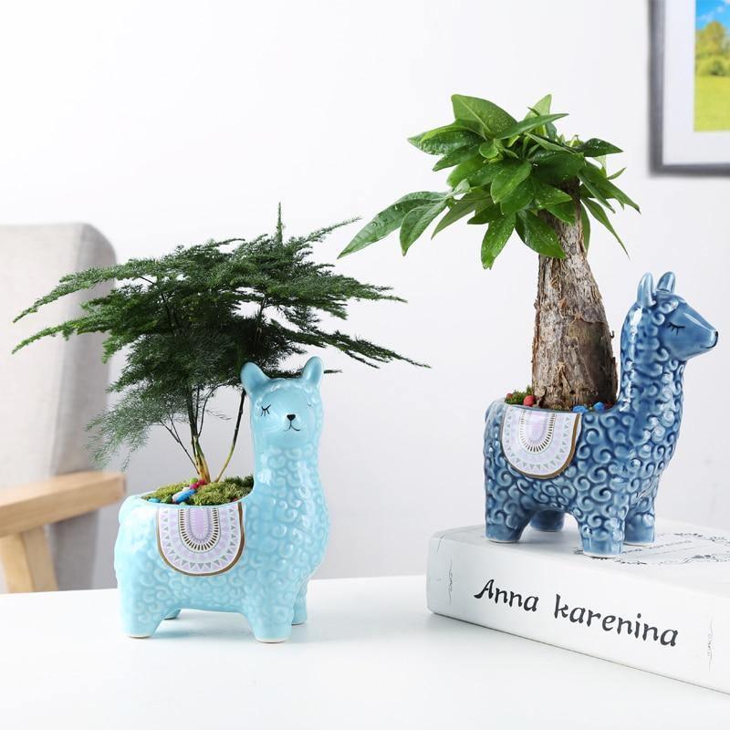 alpaca succulent planter Alpaca Pottery Succulent Planter LightSkyBlue / Head Turned