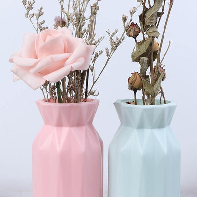 Angular Geometric Floral Vase - Lily & Eden