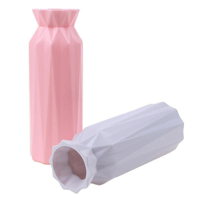 Angular Geometric Floral Vase - Lily & Eden