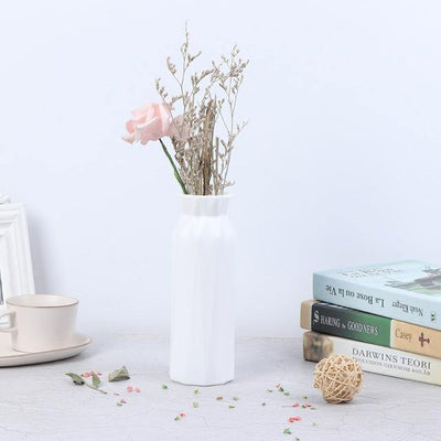 Angular Geometric Floral Vase - Lily & Eden
