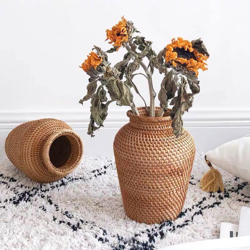 Handcrafted Rattan Vase - Lily & Eden
