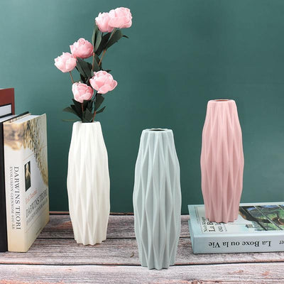 Angular Slim Floral Vase - Lily & Eden