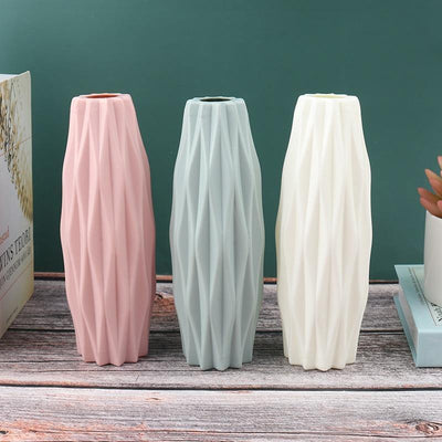 Angular Slim Floral Vase - Lily & Eden