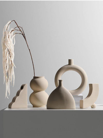 Hygge Contemporary Ceramic Vase - Lily & Eden