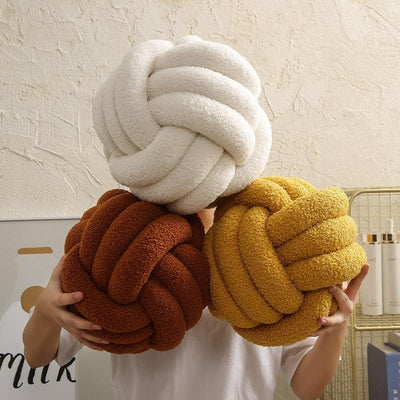 Triple Twist Cotton Fleece Cushion - Lily & Eden