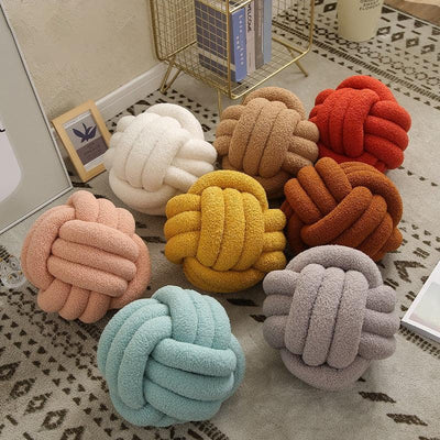 Triple Twist Cotton Fleece Cushion - Lily & Eden