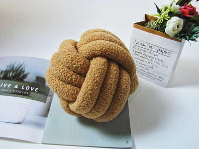 Triple Twist Cotton Fleece Cushion - Lily & Eden