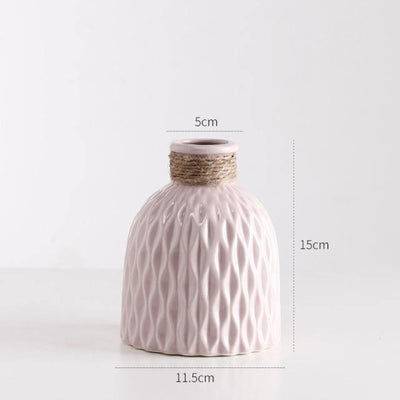 Ceramic Vase with Texture - Lily & Eden